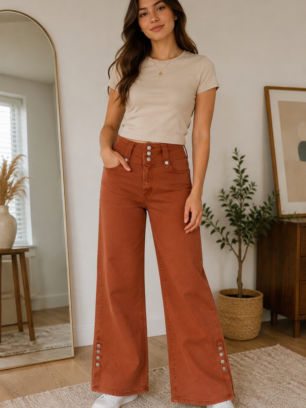 High-Waist Flared Jeans in Rust‎